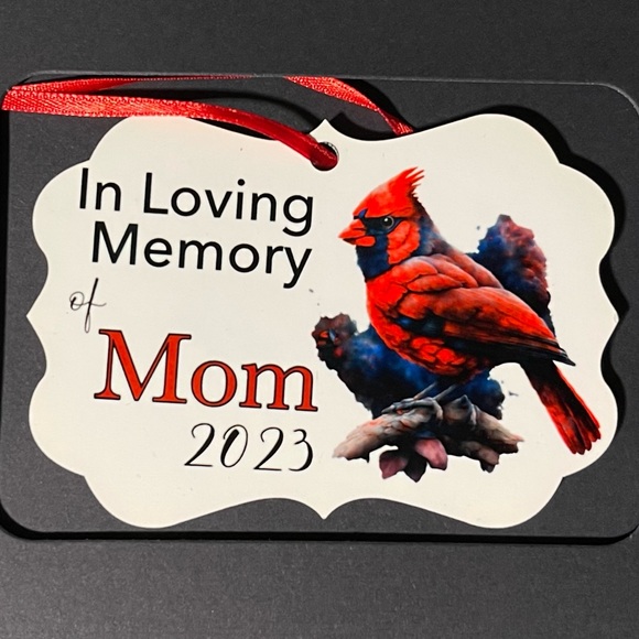 Memorial Cardinal infused ink Christmas ornament - Picture 4 of 6